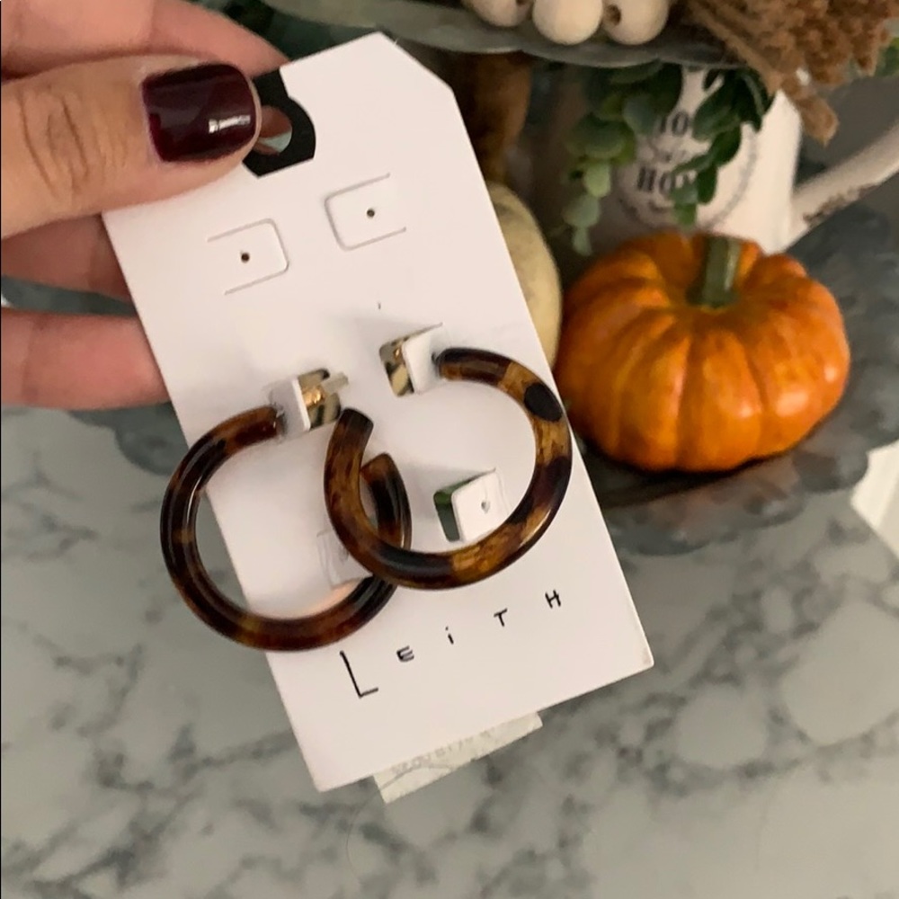Leith Tortoise Shell Mini Hoops